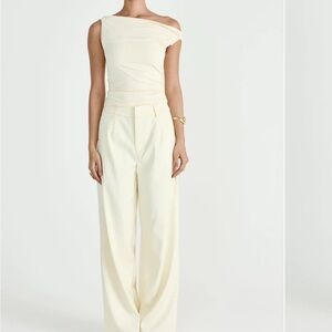Keegan One-Shoulder Cream Top